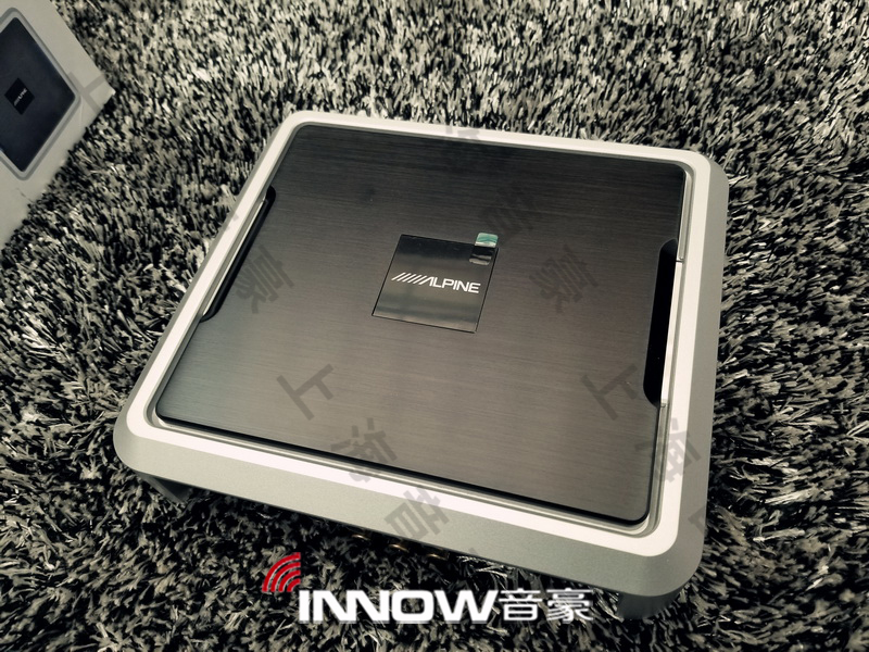 新款宾利欧陆音响及灯光效果,宾利欧陆音响改装案例