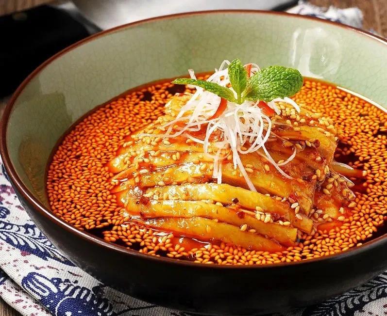 廖记棒棒鸡和天府棒棒鸡哪家好吃,天府棒棒鸡和廖记棒棒鸡哪个好吃