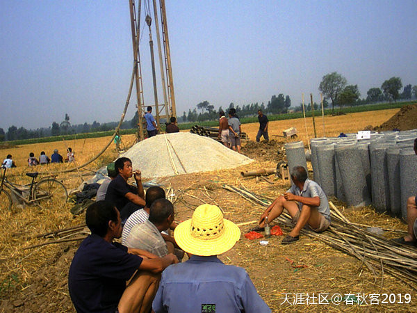 打深井用什么打井机,自己打井机小型