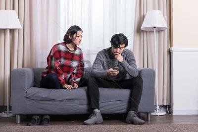 陌陌认识男友不到一个月同居,陌陌上认识的男人2年了