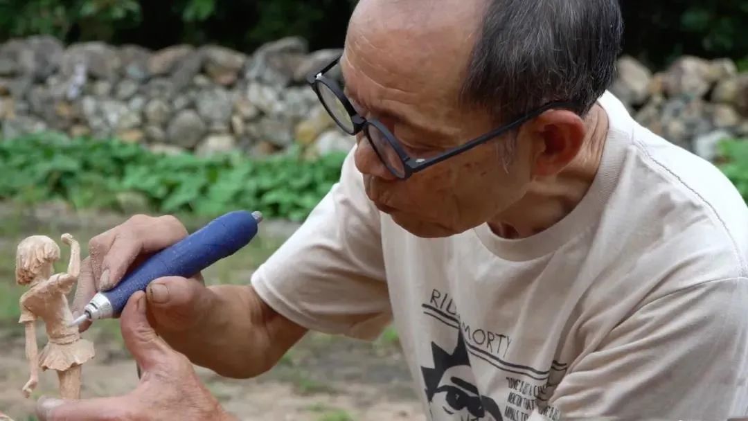 莆田除了鞋有衣服吗,莆田除了鞋子还有什么支柱产业