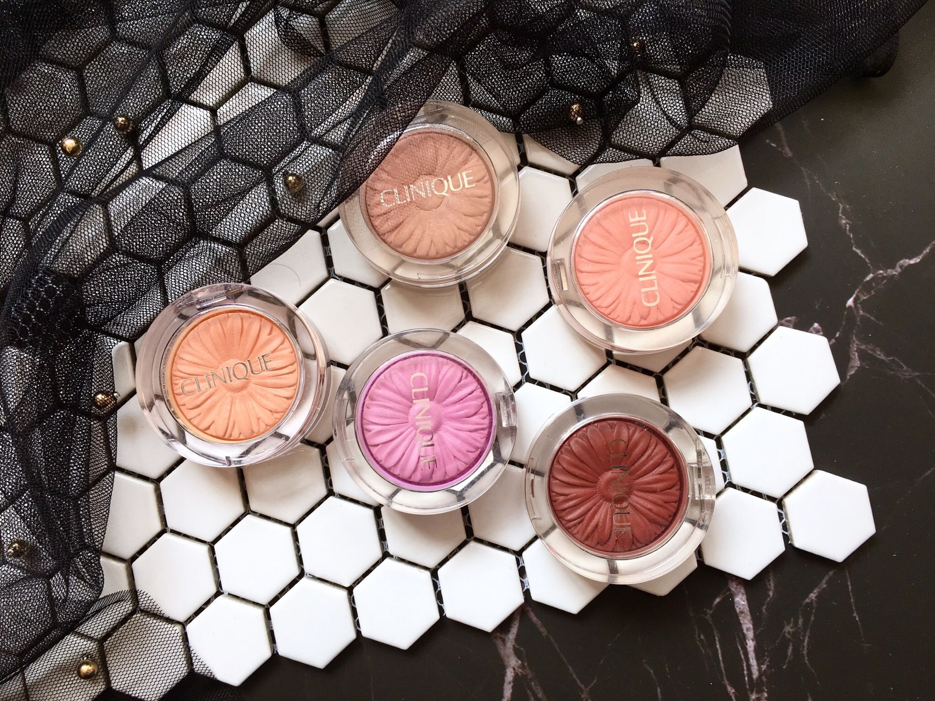 倩碧小雏菊腮红哪个颜色好看,倩碧小雏菊腮红推荐色