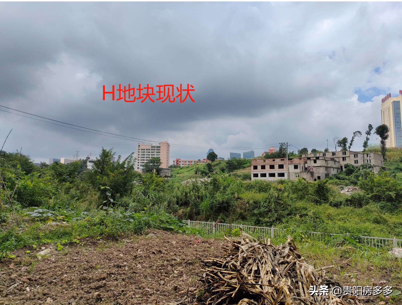 贵阳远洋观山天铂房价,贵阳远洋观山天铂跃层样板间