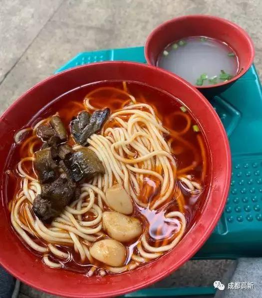 老成都干海椒抄手牛肉面,老成都板凳面外送