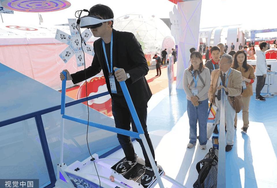 体育数字展示交互,室内体育课交互式多媒体应用