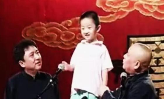 曾月收入百万夫妻流浪也不打工,曾小贤月收入多少钱