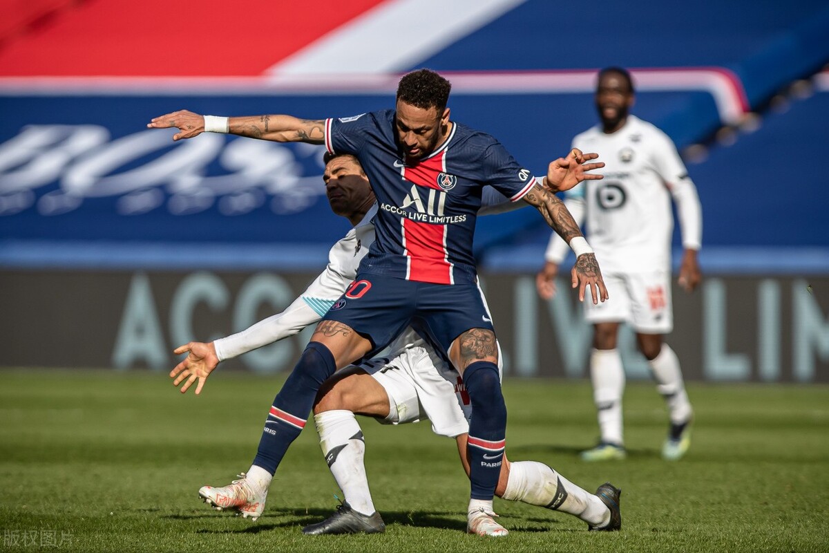 欧冠1-2冷门出局,欧冠拜仁1:0小胜巴黎创纪录