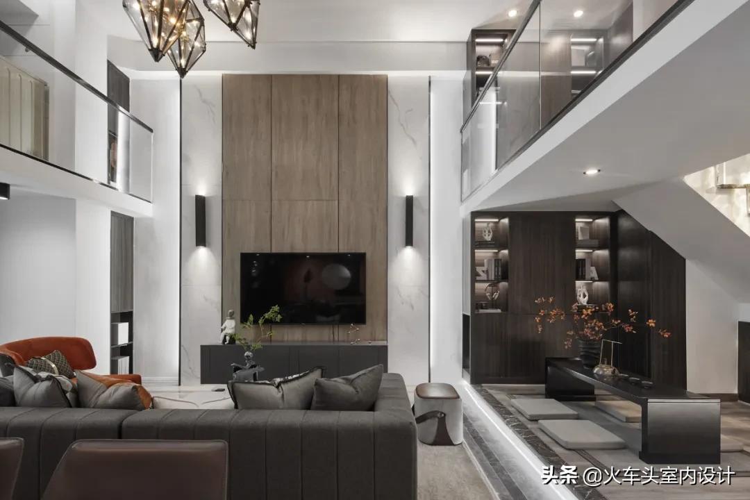 80款挑空客厅设计,大宅就该有这气势