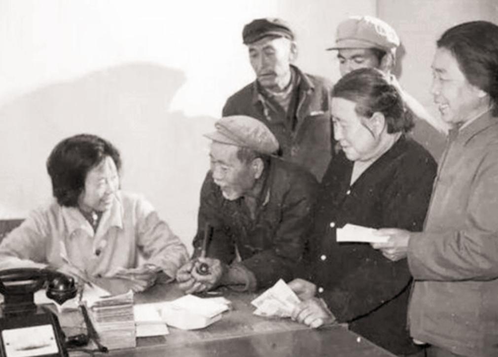 1957年，黑龙江小伙在信用社买了6元股金，64年后取出来多少？