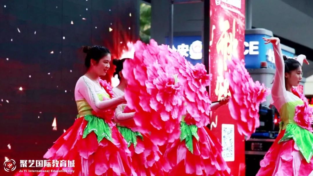 聚艺大舞台开业,聚艺开业直播回放