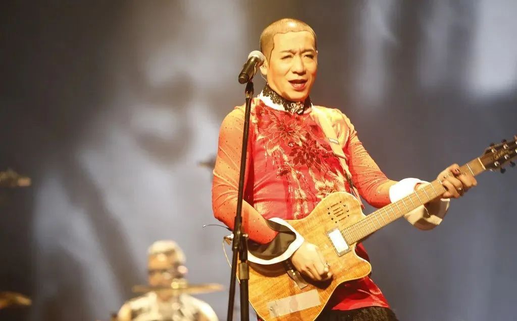 从摇滚教母到美妆博主,摇滚教母二手玫瑰吓坏老外