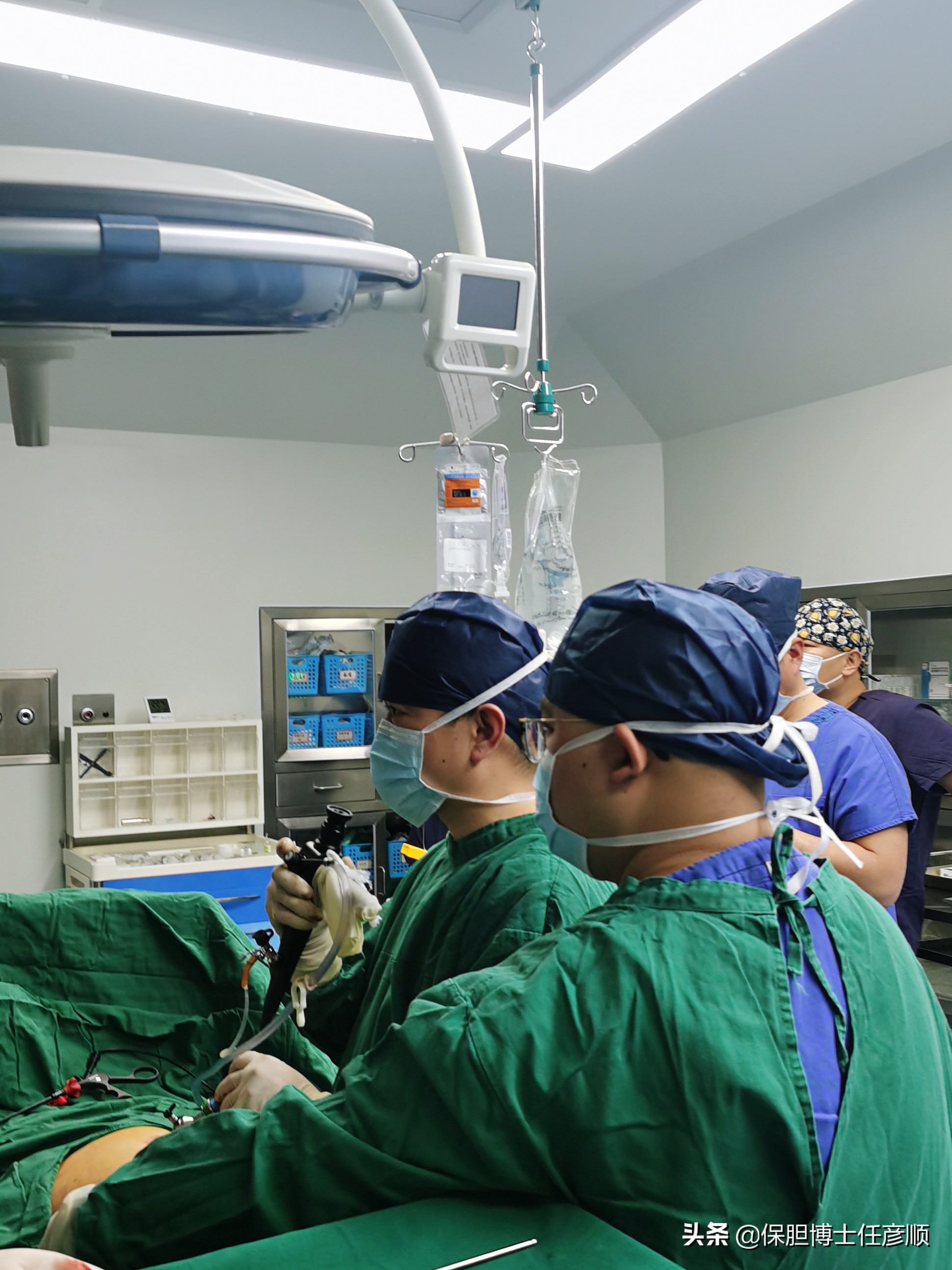 保胆取息肉后复发是什么原因,保胆取息肉手术成功率高吗