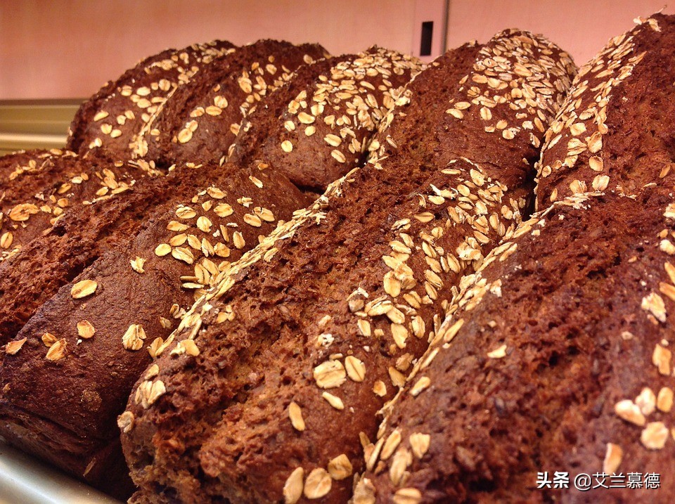 盘点！你吃的真的是“全麦面包”吗？