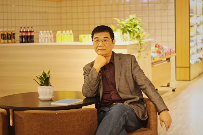 “写好红色作品传承革命精神”——广西河池市作家李宁访谈录