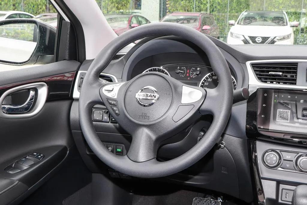 轩逸经典22款和21款经典区别,轩逸经典舒适和轩逸经典豪华区别