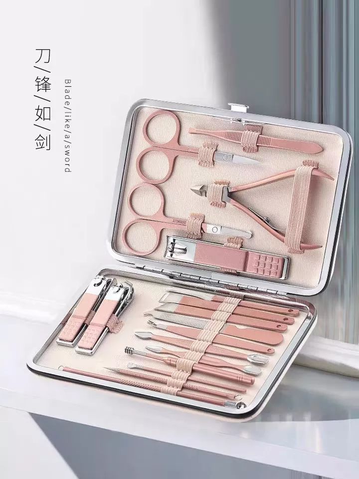 俄罗斯留学行李准备清单,去俄罗斯留学准备几个行李箱