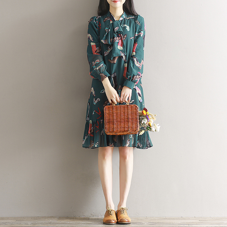 压褶吊带连衣裙,女童立体压褶连衣裙