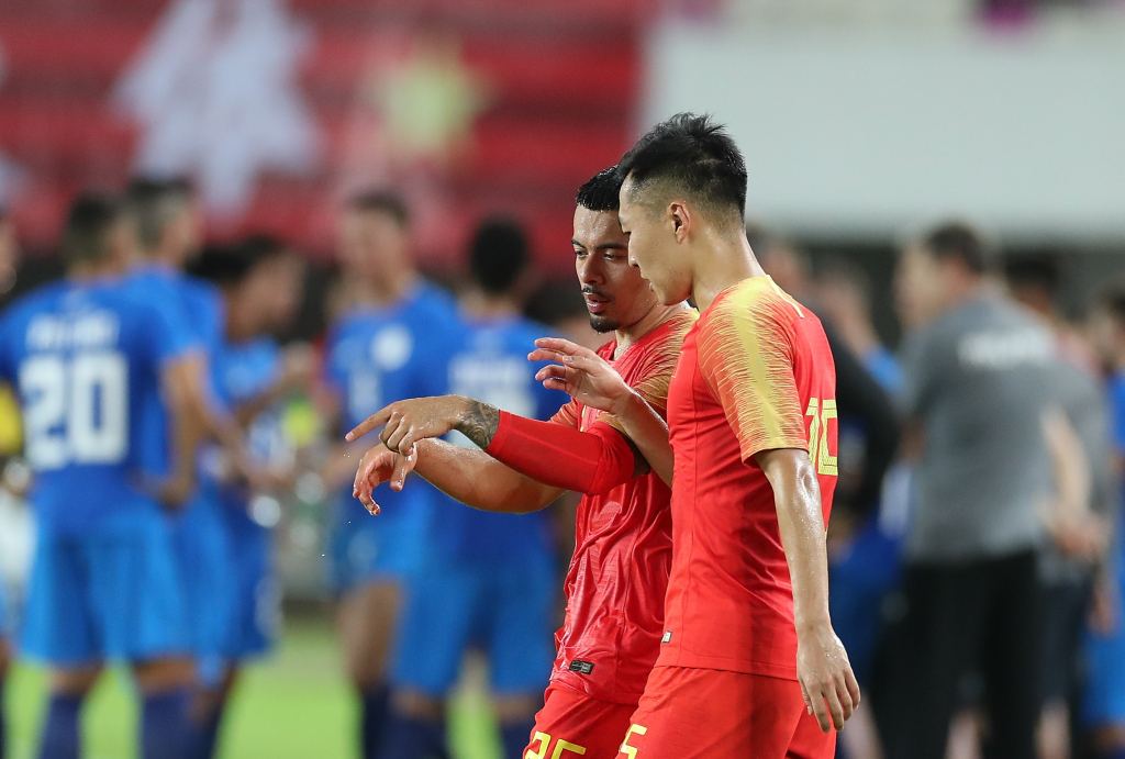 中超对郑智的评价,中超本土后腰