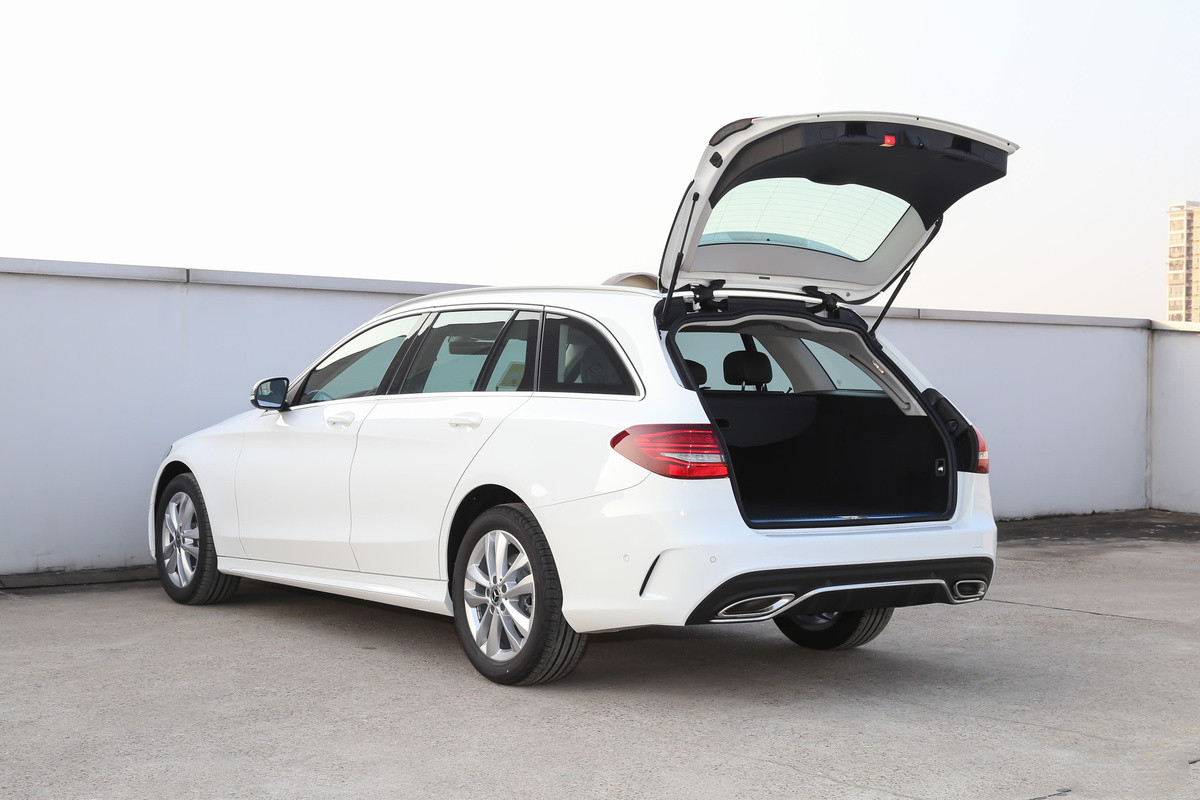 a4瓦罐旅行车和q5,奥迪瓦罐a4四驱旅行车