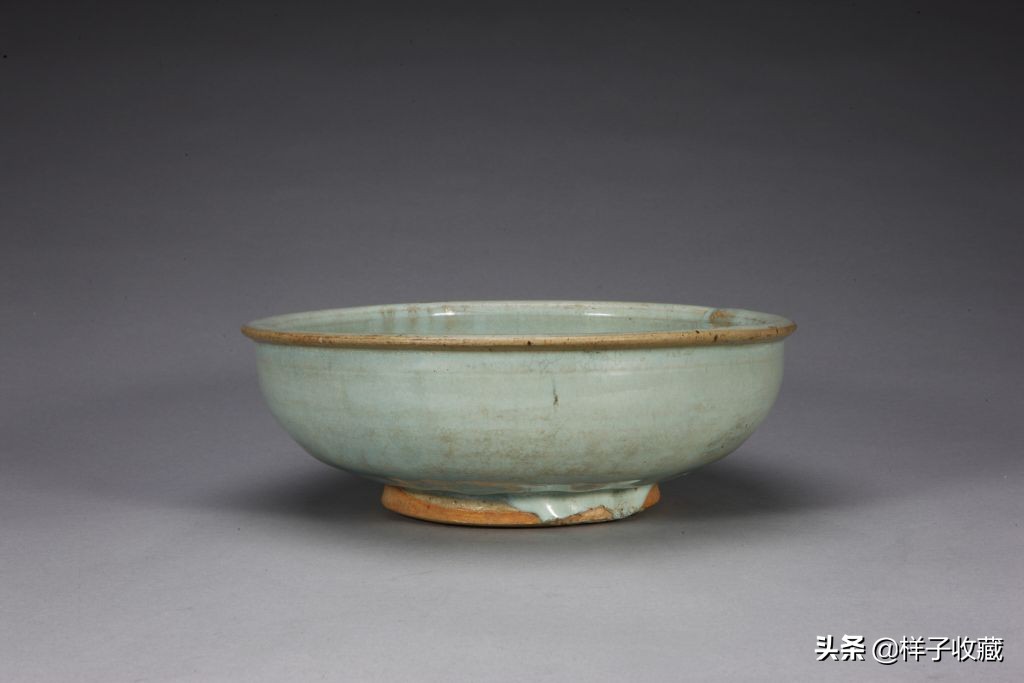 北宋钧窑月白釉蓝斑瓷器,宋元时期的钧窑瓷器底足特征