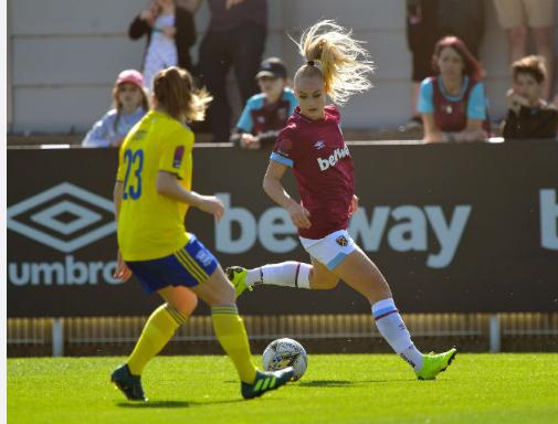 最美足球女郎,最美足球女孩视频