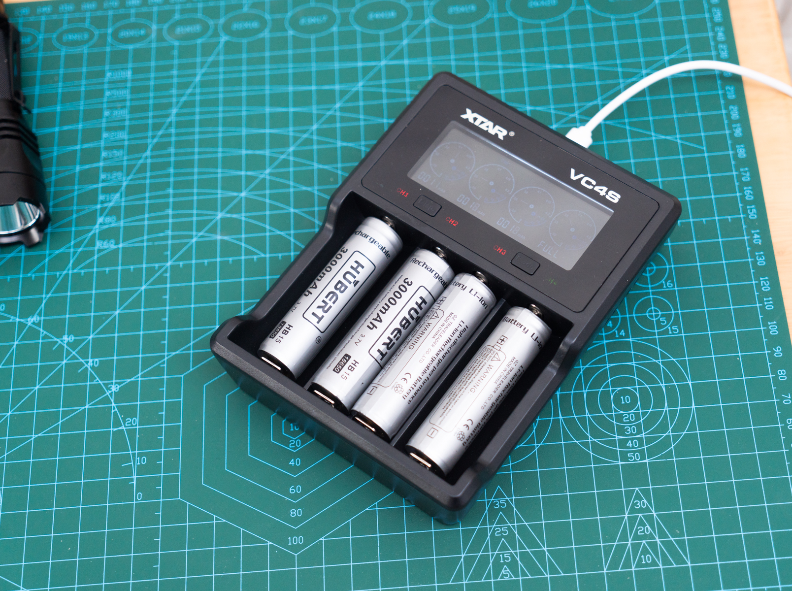 vc4s智能充电器,vc4s全自动充电器