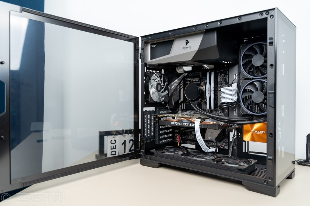 台电极光固态256g测评,台电极光固态硬盘颗粒