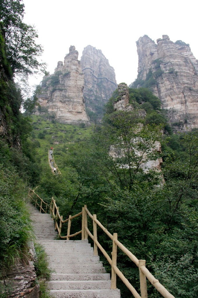 长白山山顶网红咖啡厅,妙峰山玫瑰谷巧遇网红咖啡