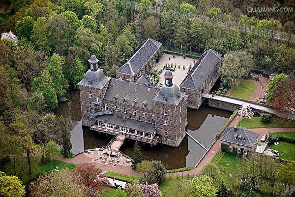 【谢朱峰于胥城】