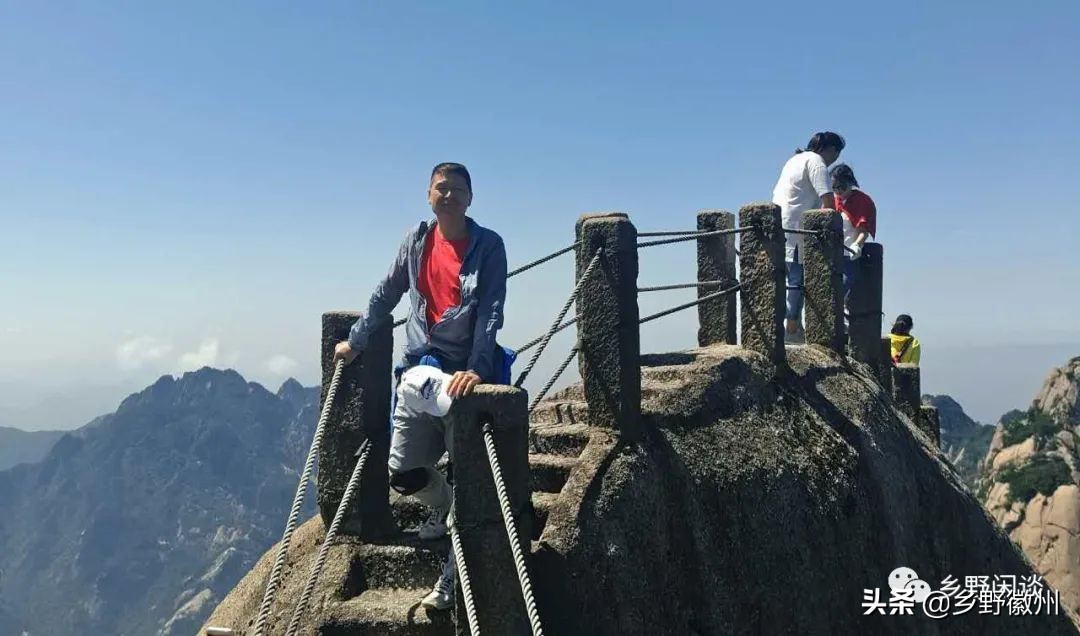 黄山最险道一线天,黄山绝壁天梯