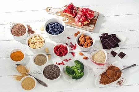 有类风湿关节肿胀需要注意饮食吗,类风湿因子偏高应该怎么注意饮食