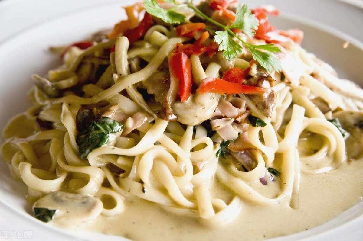 助产士适合什么工作,做助产士需要什么条件