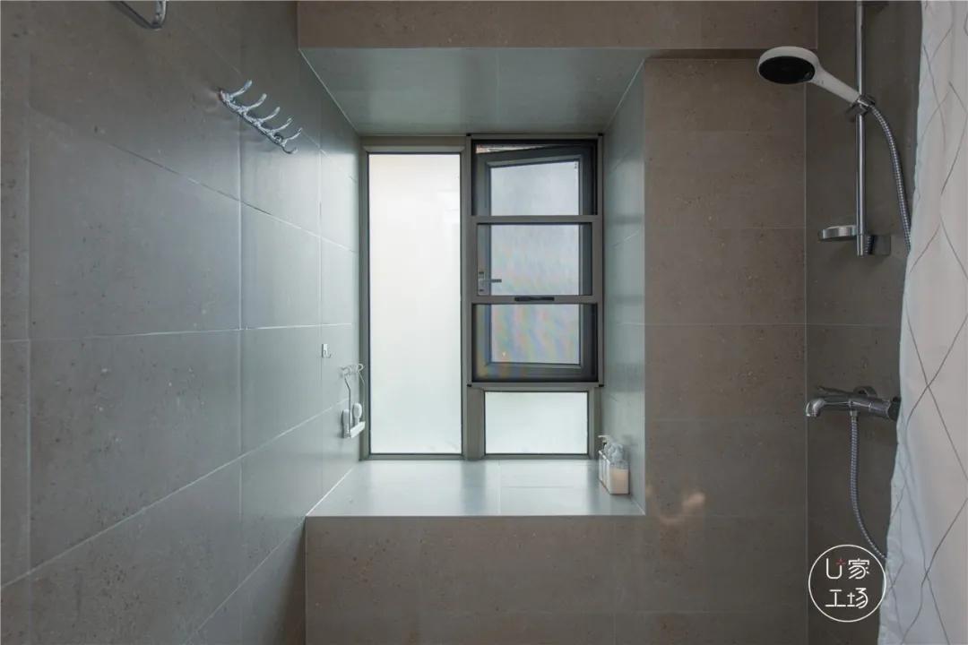 89㎡出租屋“变身”日式极简美宅，无主灯+藤编原木，玩出新花样