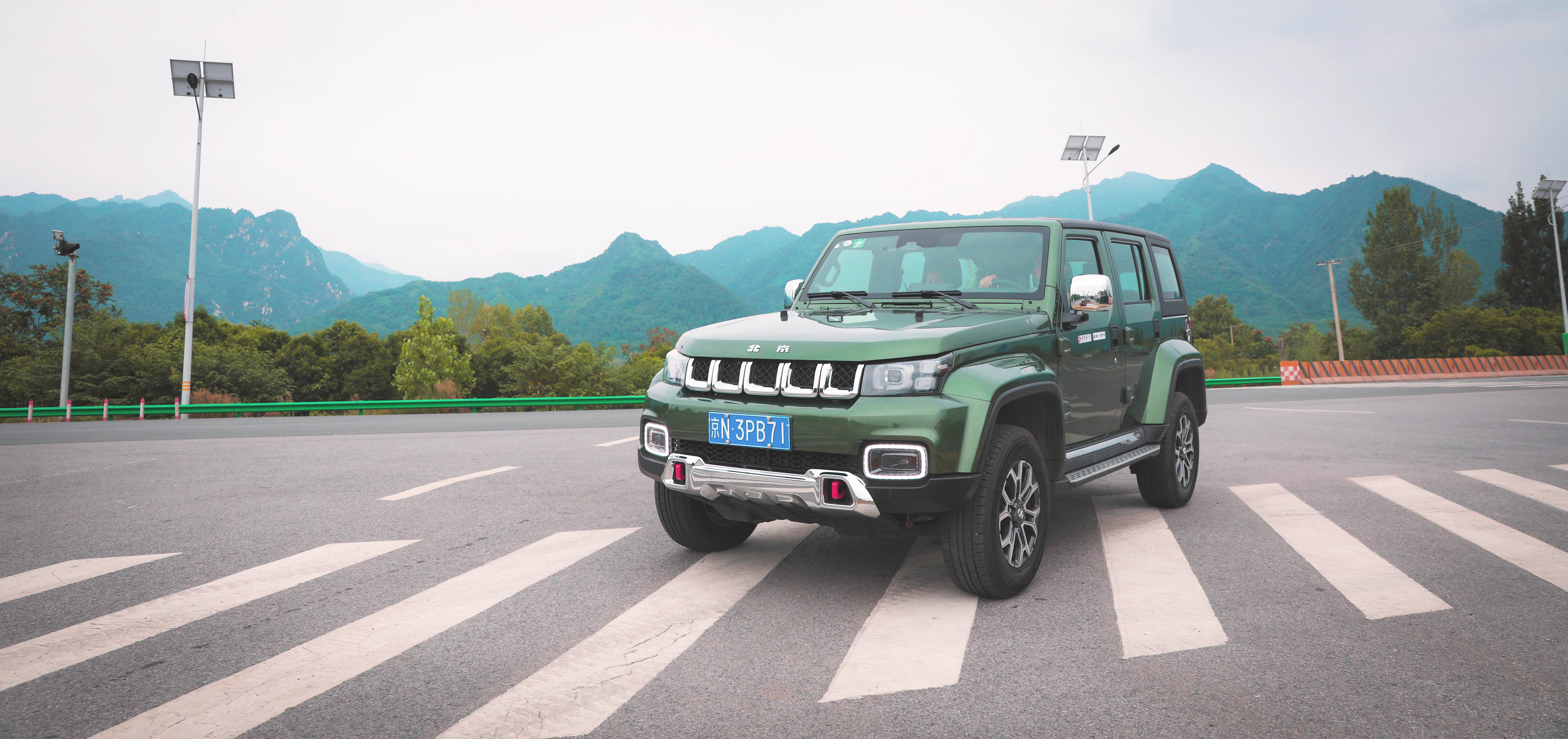 2023年穿越古城徒步挑战,挑战西安城墙走一圈