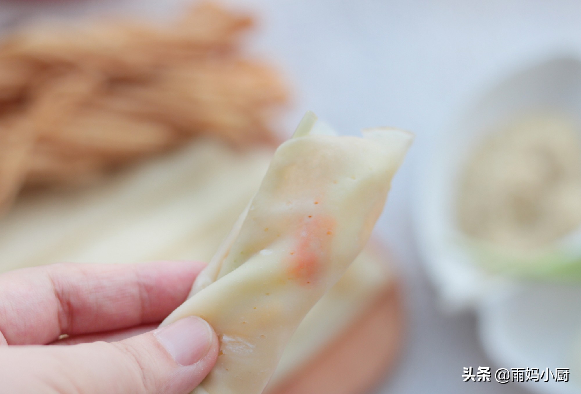 想吃煎饼不用买，在家自制5分钟烙10个，美味又下饭，全家都爱吃