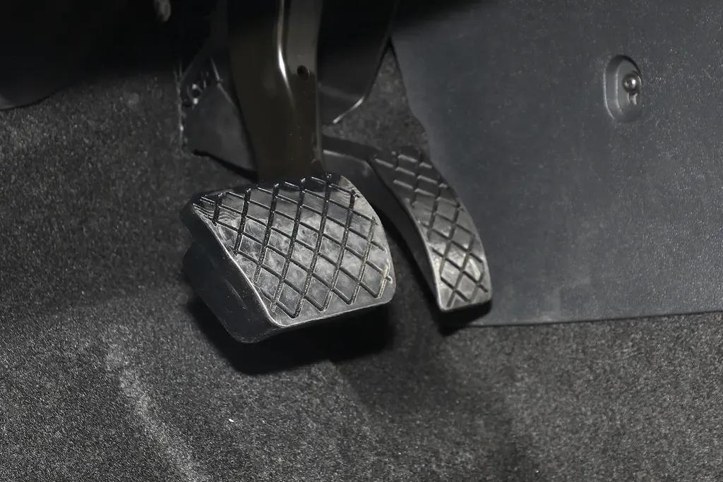 2022款全新帕萨特值得买吗,2022款新款帕萨特配置介绍