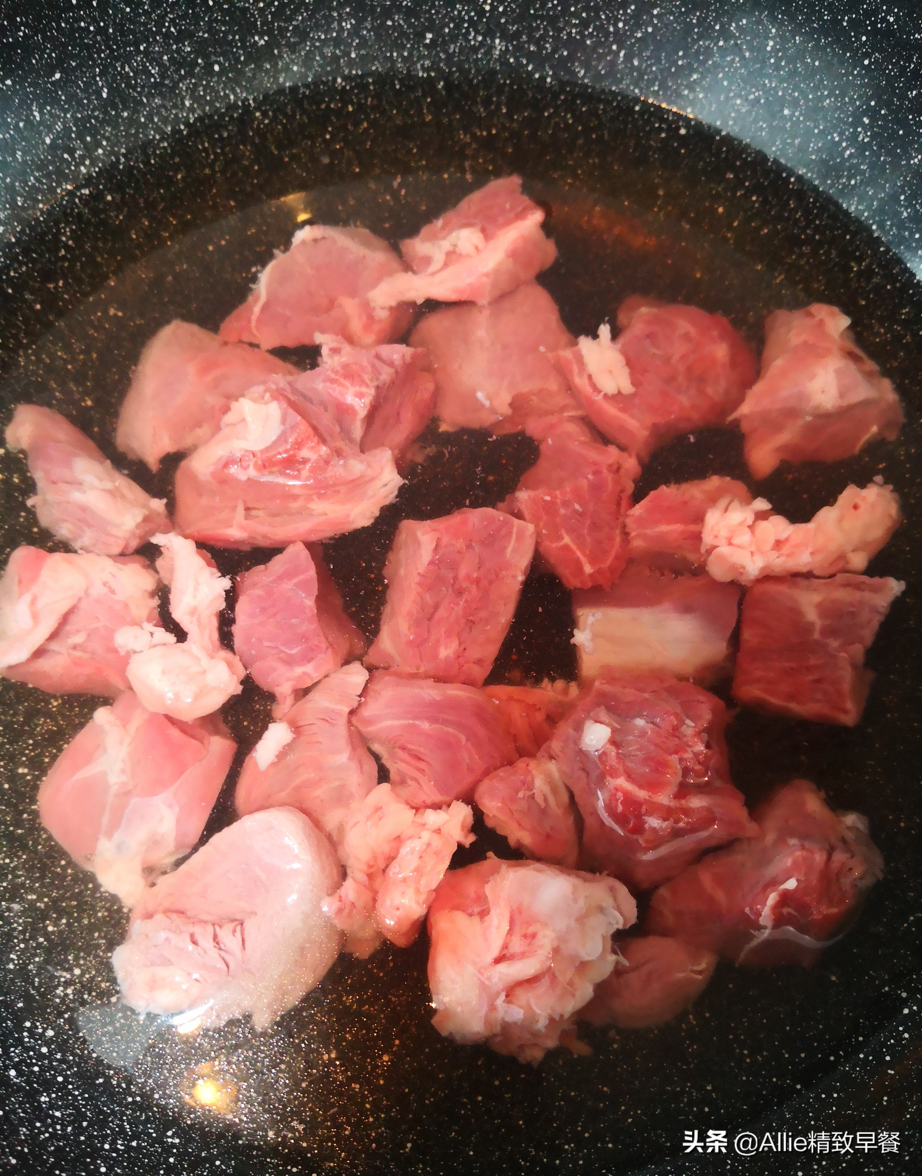 正宗牛肉拉面的做法全过程,牛肉拉面的面怎么制作