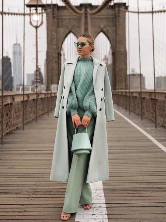 别再只会花冤枉钱！看遍秋冬秀场，不花一分钱衣品秒升级