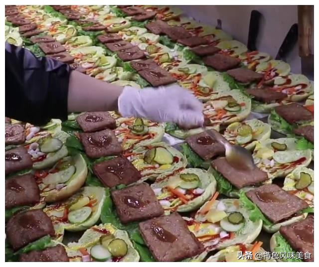 韩式汉堡制作过程维语版,韩式芝士牛排汉堡做法