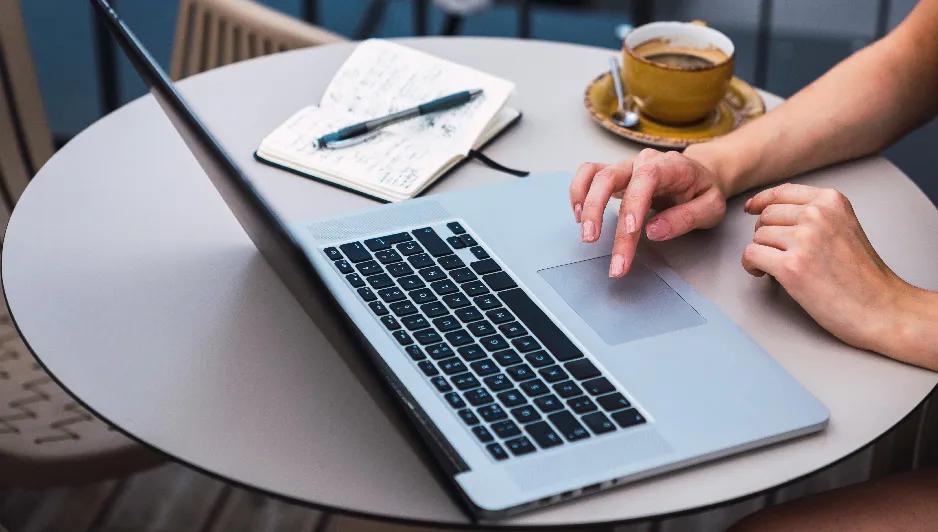 胶粘剂领域前景怎么样啊,胶粘剂产品种类及应用的方向