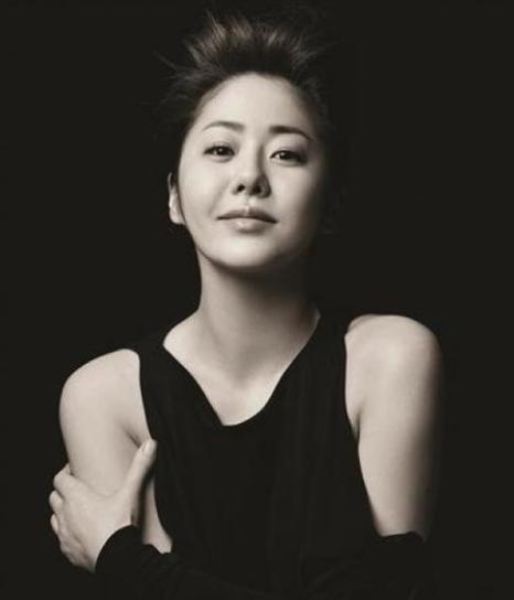 韩国女星因长太美被豪门纳入,8年后拿走15亿分手费,如今怎样