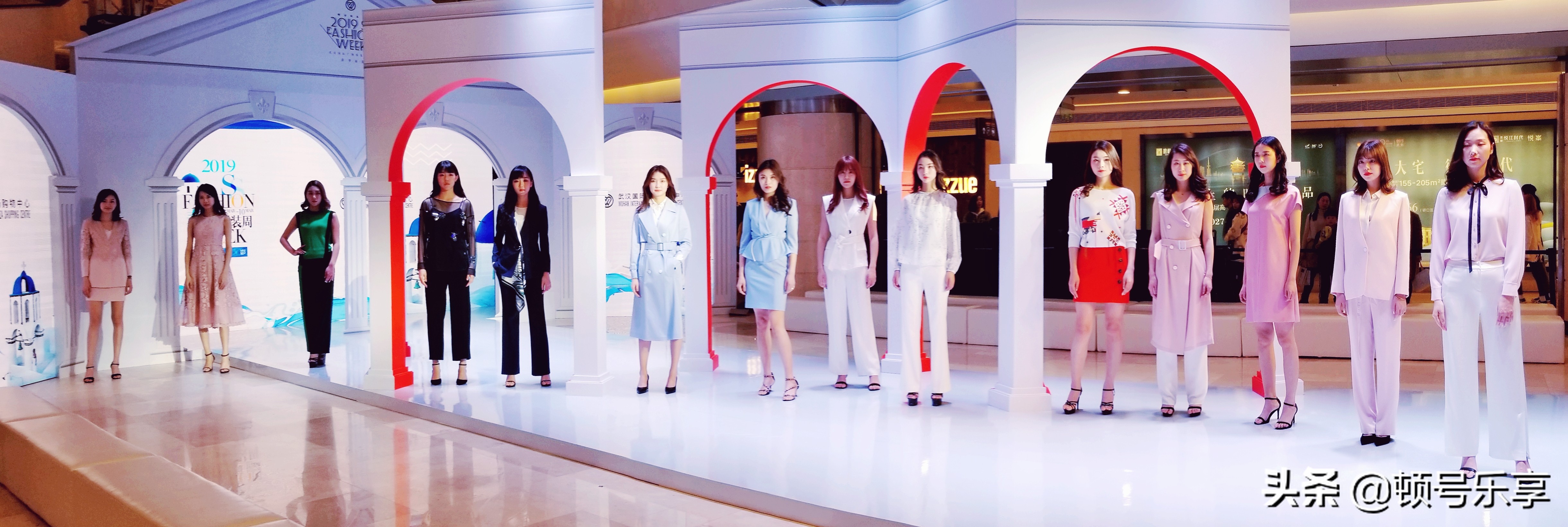 2019武汉广场春夏时装周精选,2019武汉时装周视频
