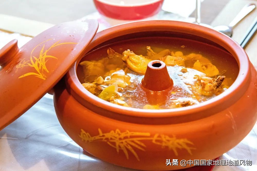 云南到底有多少米线,云南蒙自米线哪家正宗