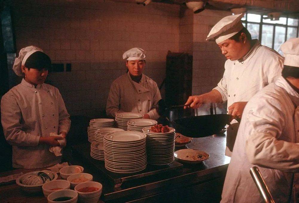 那个开放、捞金、激情的90时代，才仅仅过去了20年而已