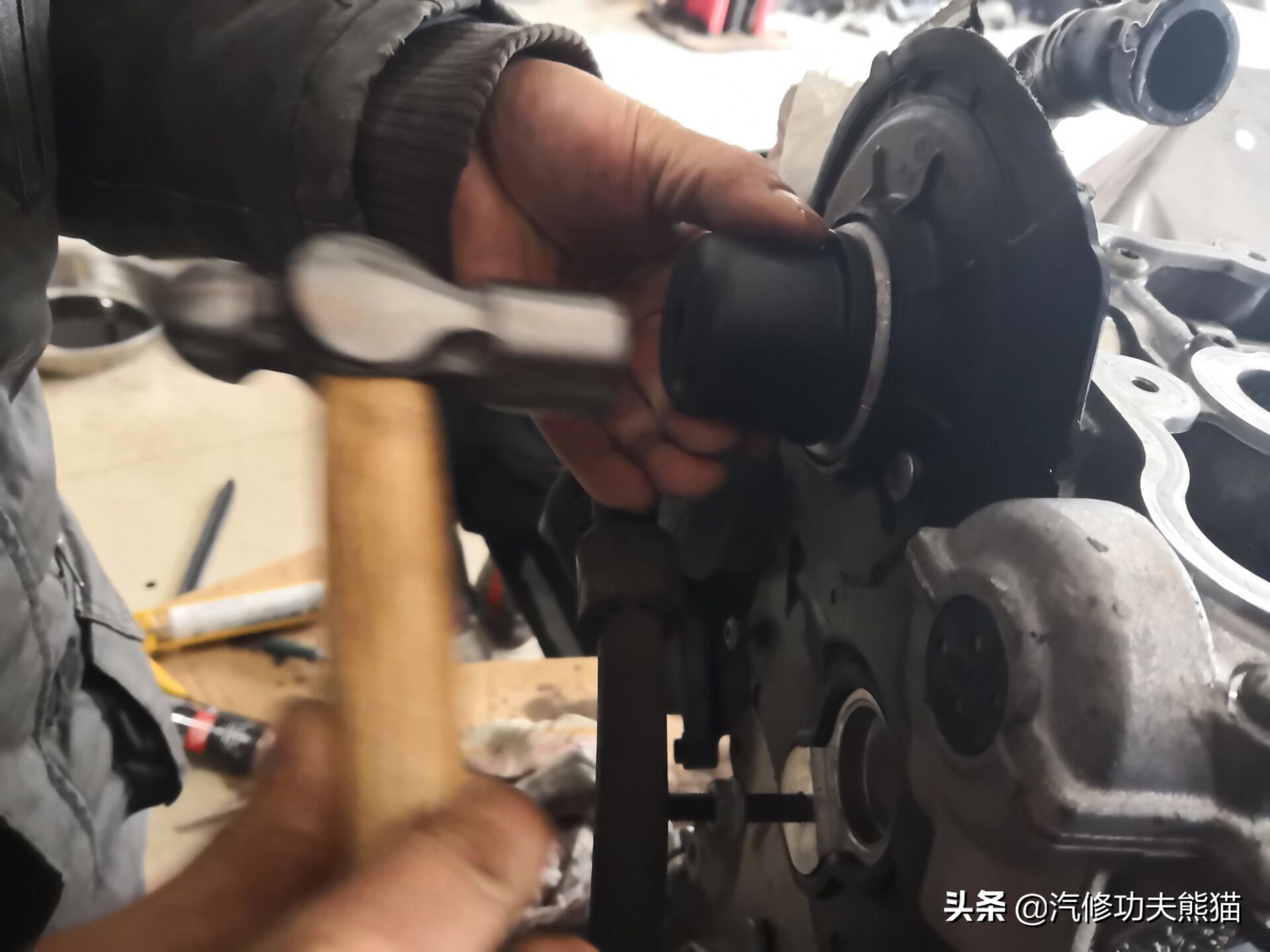 13年奥迪tts多少公里烧机油,奥迪tts急加速故障灯