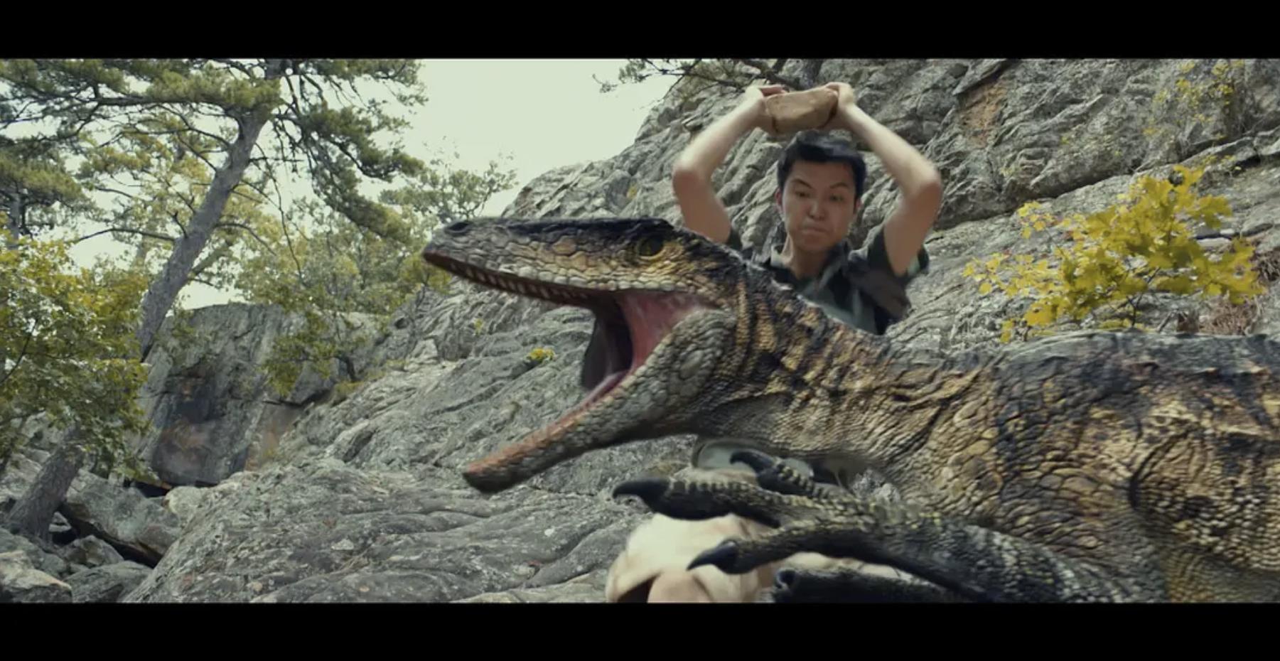 辣眼睛，辣脑子，还辣什么自己说，恐龙被一刀捅死，笑死你不偿命