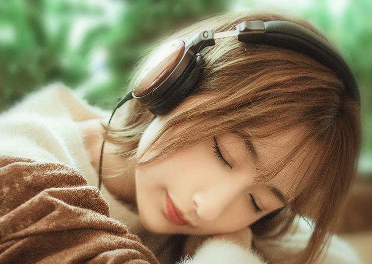 适合出街的头戴式耳机,低调的出街耳机