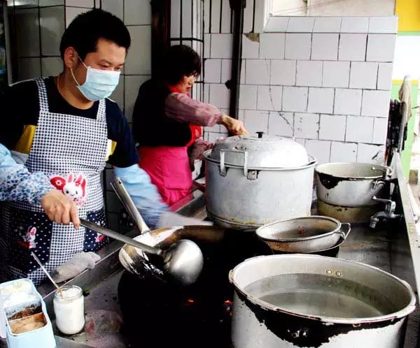 祥云毛驴肉自助餐推荐,祥云毛驴肉火锅下关分店