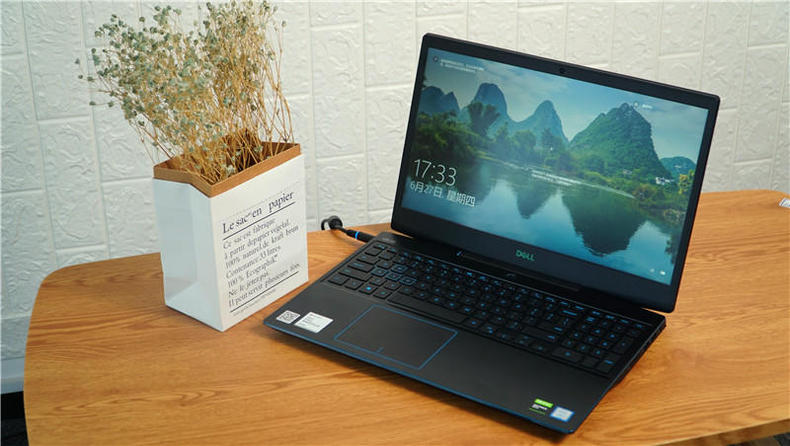 戴尔新款g33500游戏体验,戴尔g33590支持多大内存