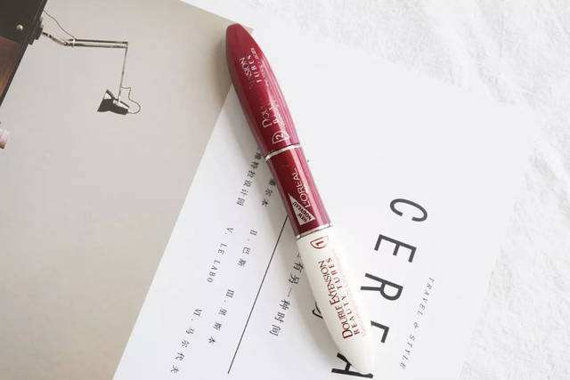 刷睫毛膏怎么避免苍蝇腿,睫毛膏苍蝇腿补救办法